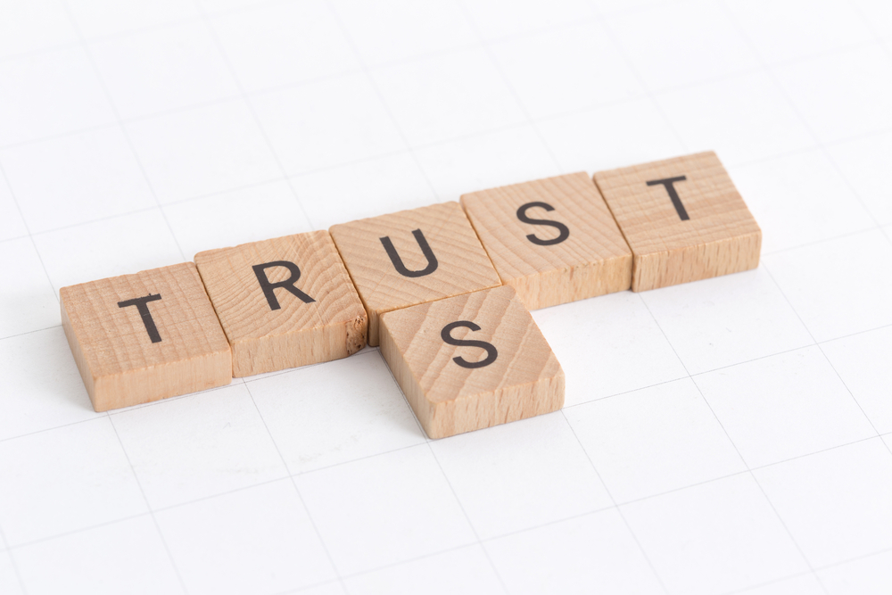 Put the ‘Us’ in Trust: 6 Surefire Ways to Earn Your Clients’ Trust